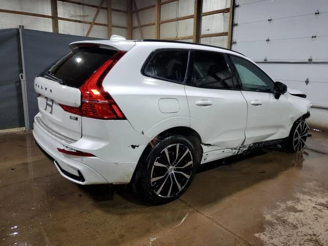 Photo 2 VIN: YV4L12RW3P1194196 - VOLVO XC60 PLUS 