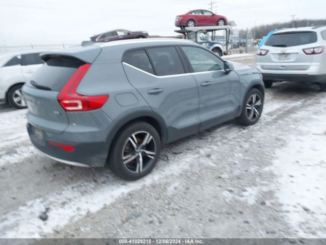 Photo 3 VIN: YV4L12UE6P2047721 - VOLVO XC40 