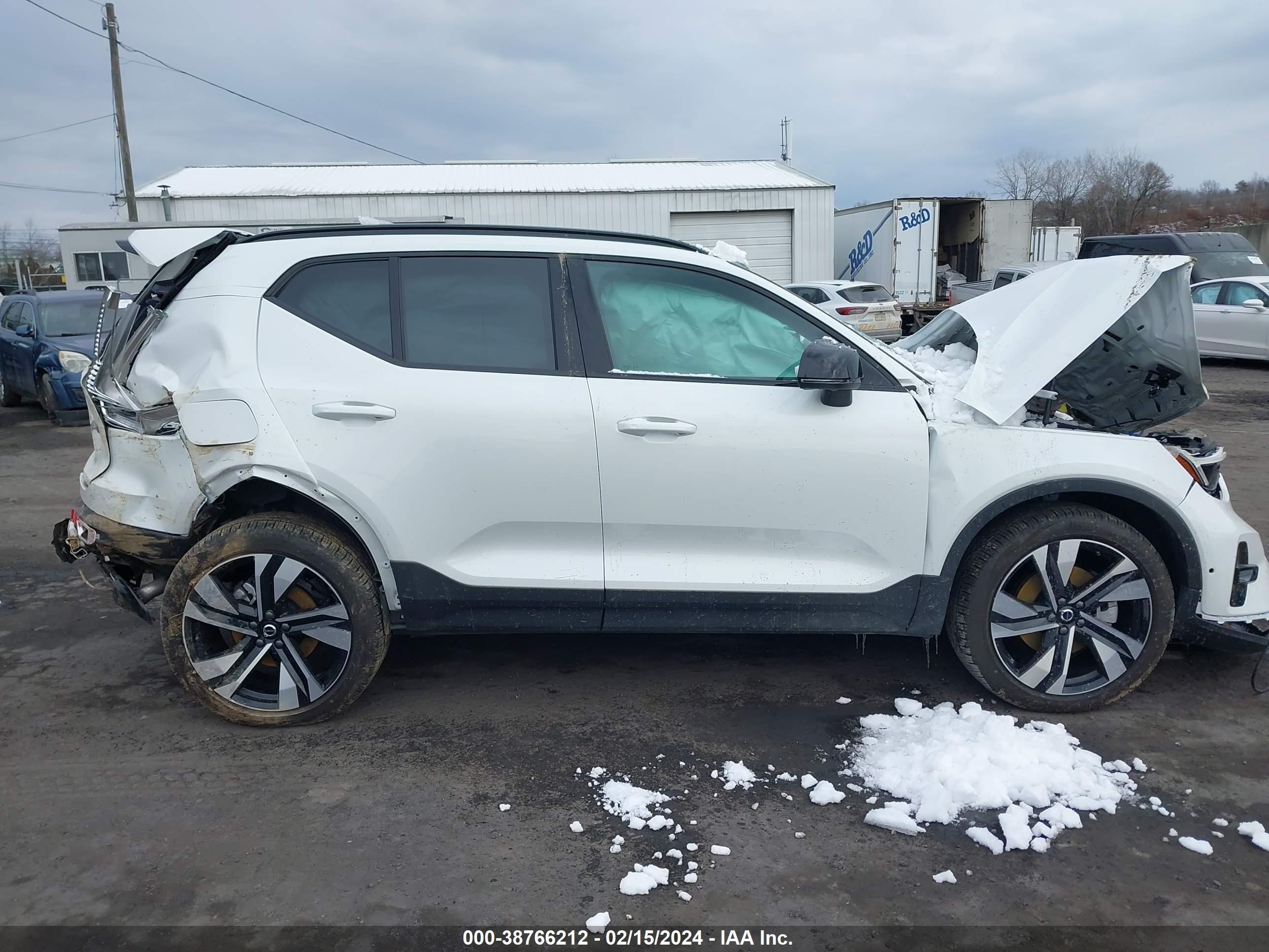 Photo 12 VIN: YV4L12UL3R2225828 - VOLVO XC40 