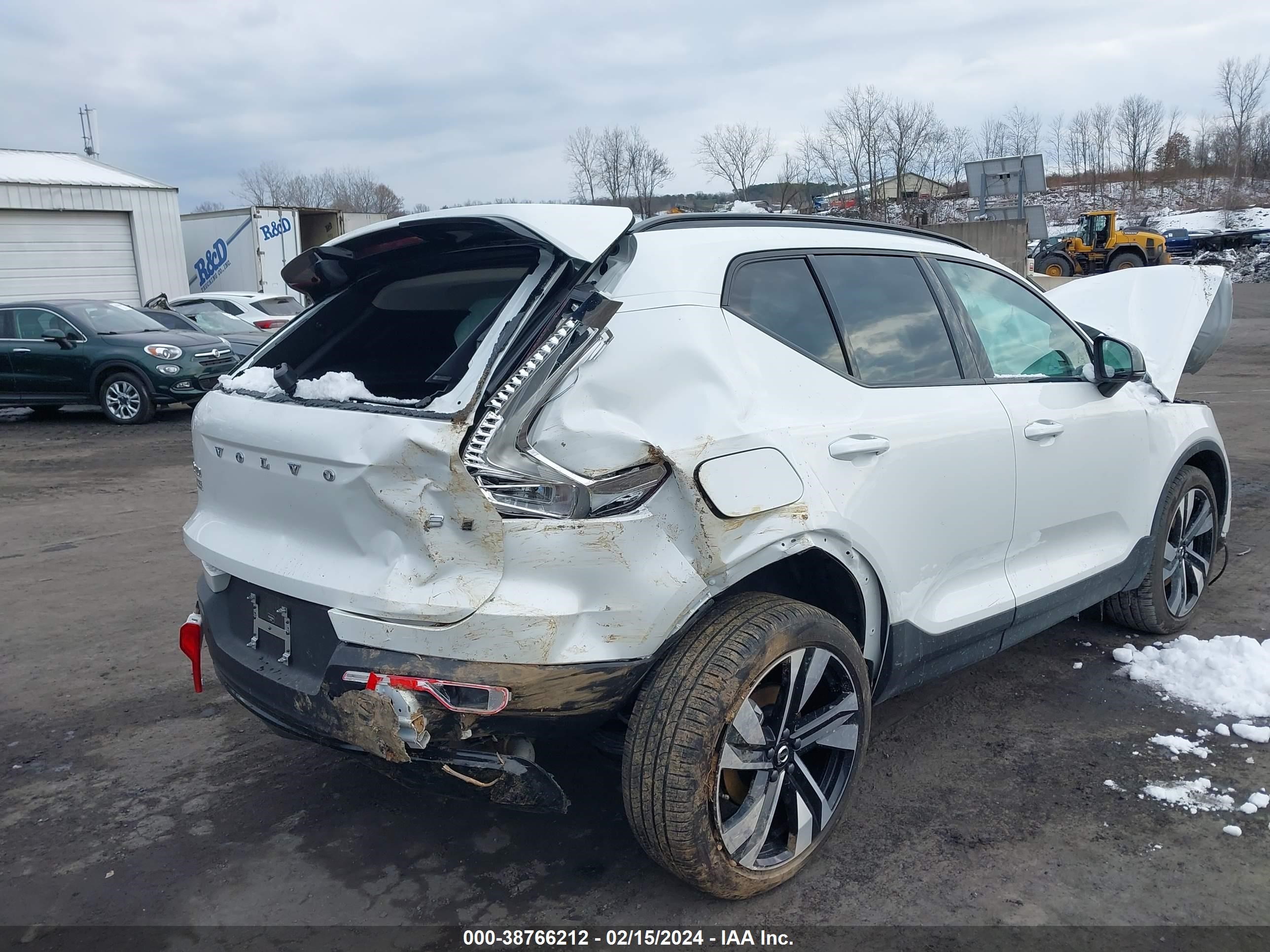 Photo 3 VIN: YV4L12UL3R2225828 - VOLVO XC40 