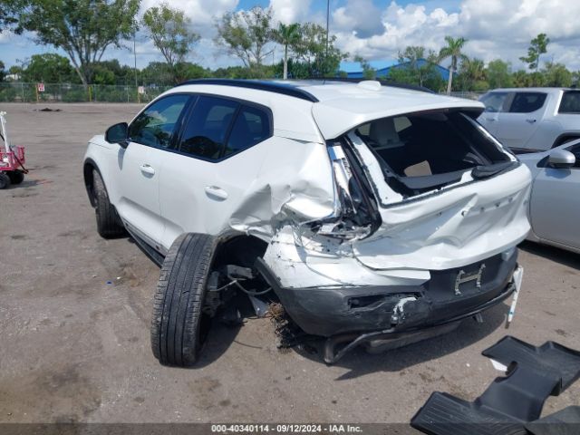 Photo 2 VIN: YV4L12UL4P2985215 - VOLVO XC40 