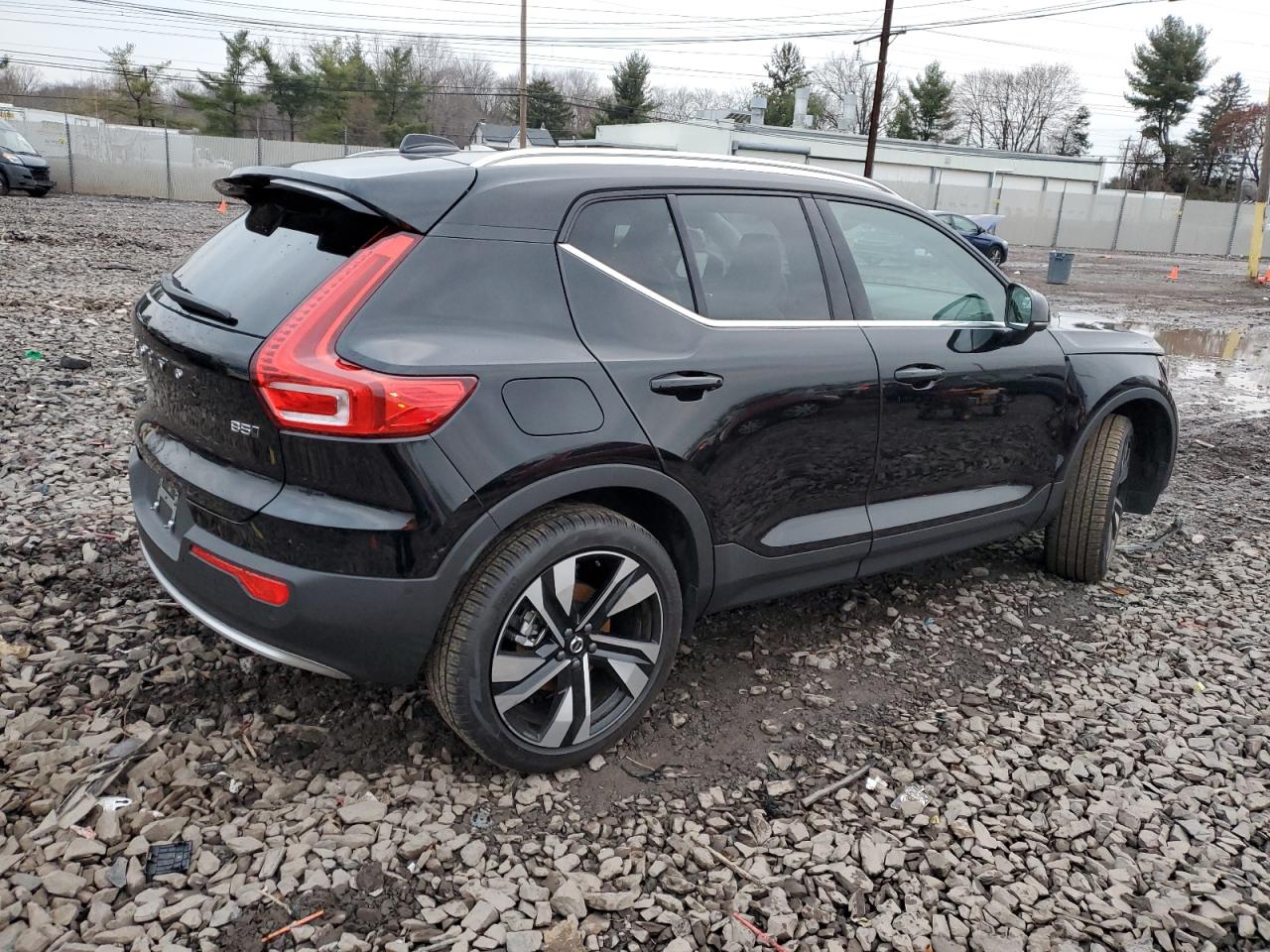 Photo 2 VIN: YV4L12UN8P2079618 - VOLVO XC40 