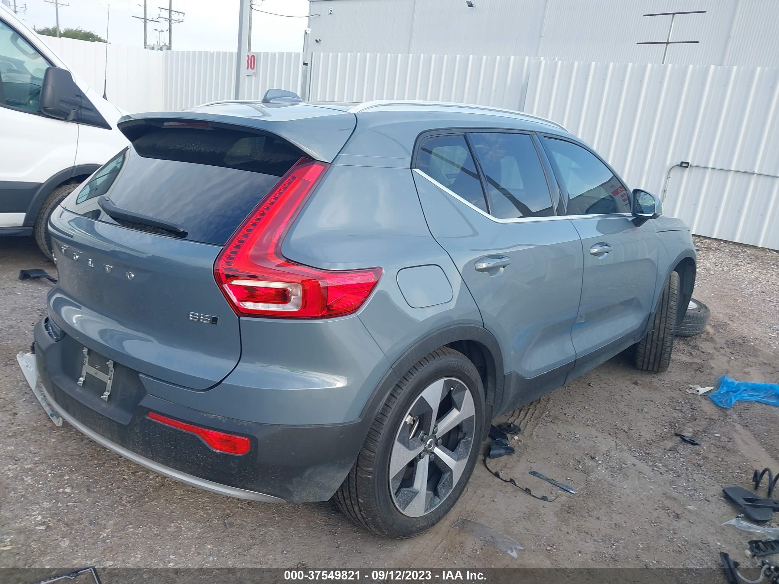 Photo 3 VIN: YV4L12UNXP2928163 - VOLVO XC40 