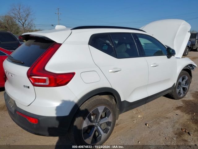 Photo 3 VIN: YV4L12UWXP2030137 - VOLVO XC40 