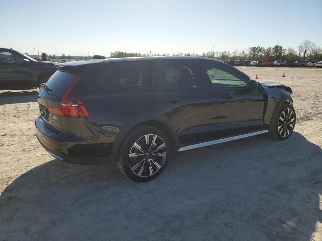 Photo 2 VIN: YV4L12WCXP2106149 - VOLVO V60 CROSS 