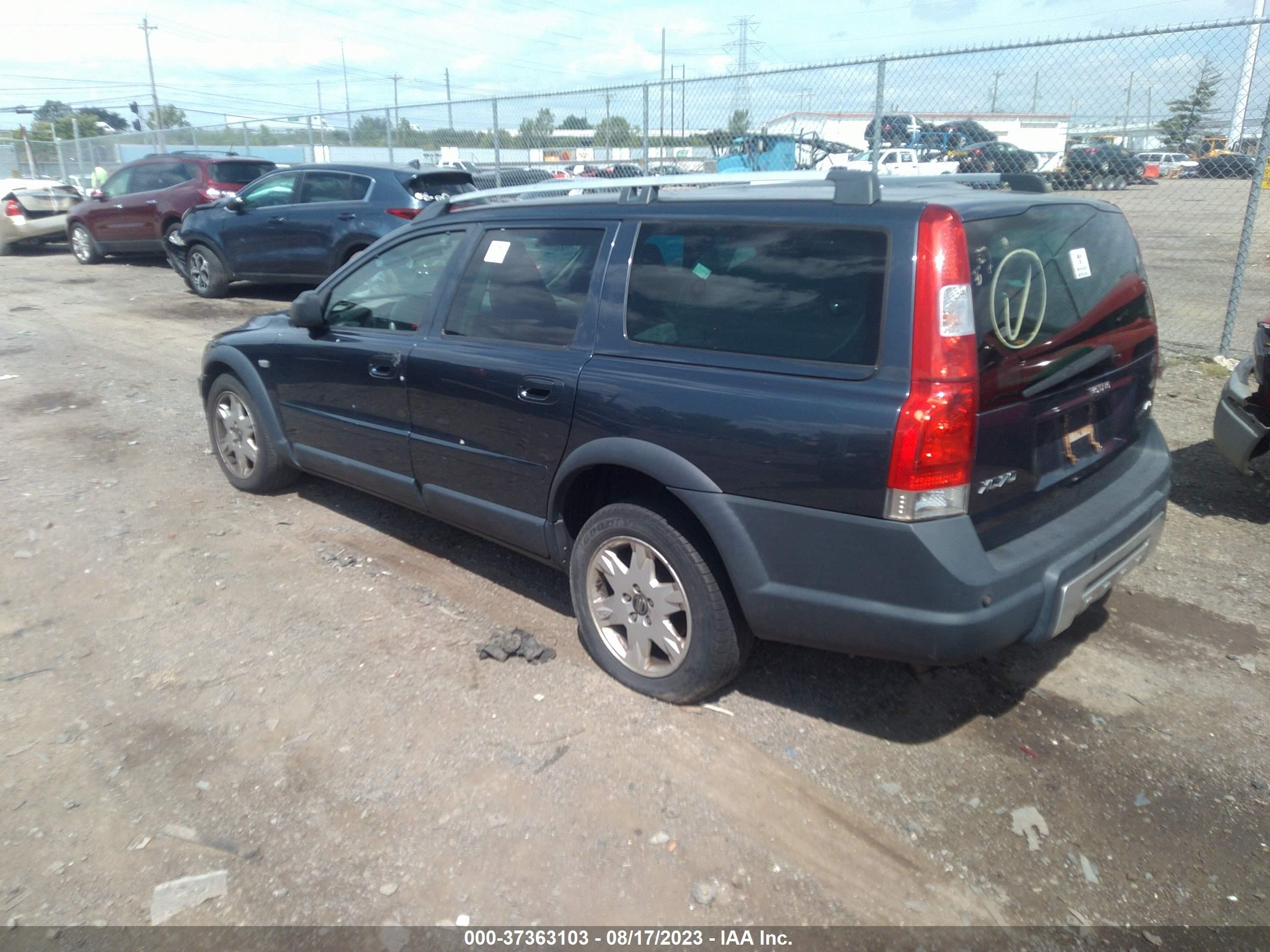 Photo 2 VIN: YV4SZ592161230999 - VOLVO XC70 