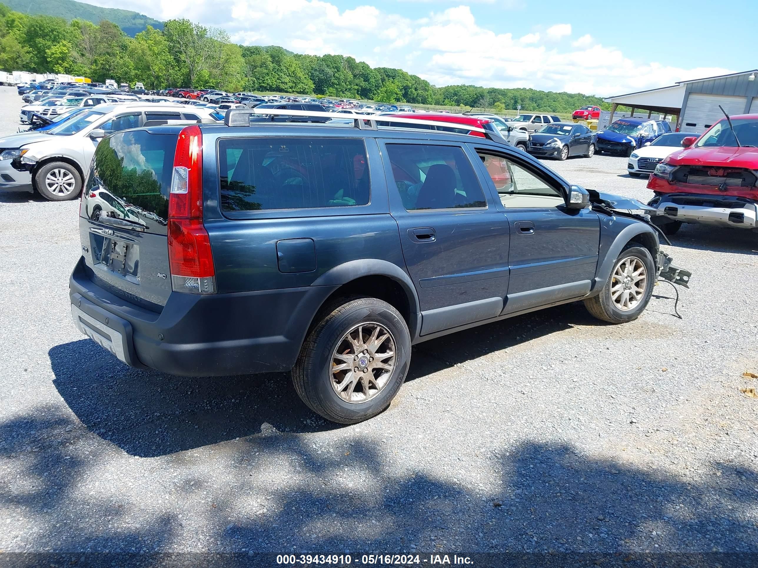 Photo 3 VIN: YV4SZ592171261851 - VOLVO XC70 