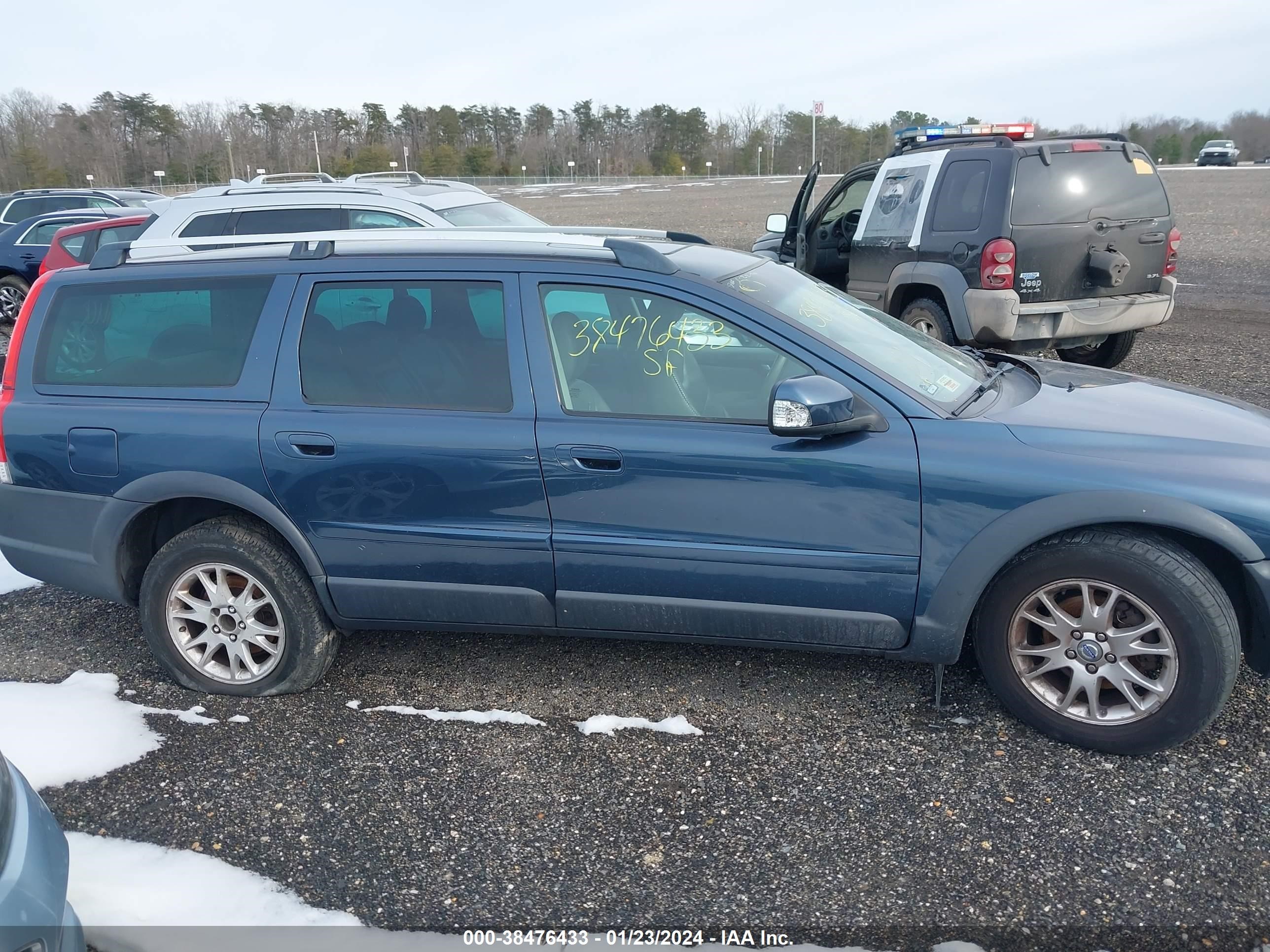 Photo 12 VIN: YV4SZ592271279212 - VOLVO XC70 