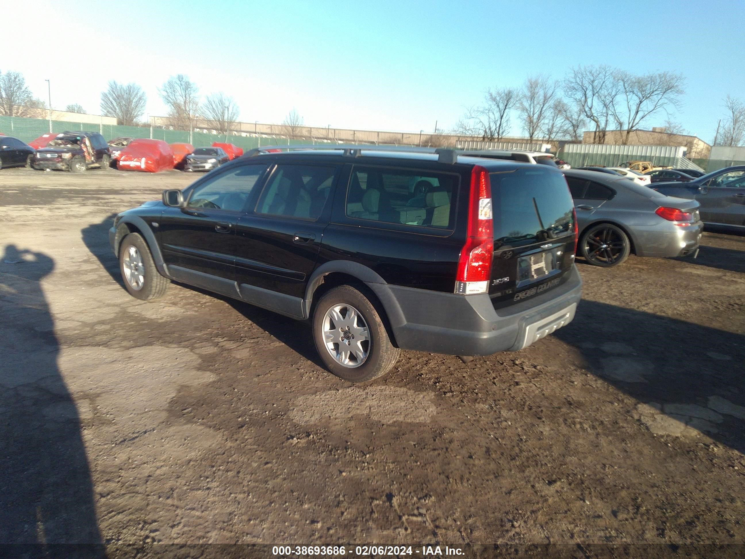 Photo 2 VIN: YV4SZ592461214862 - VOLVO XC70 