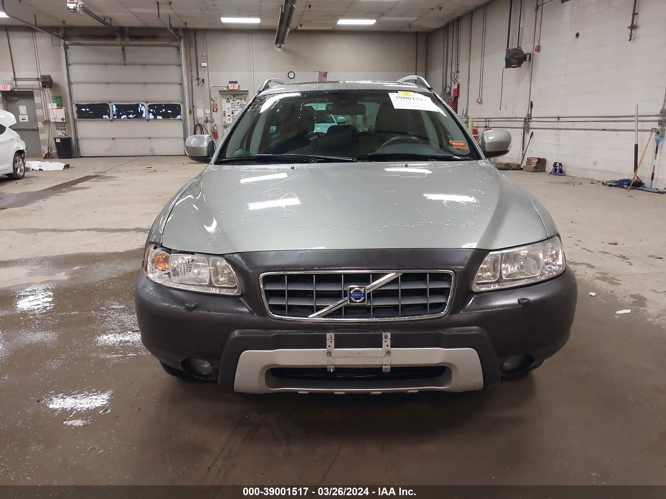 Photo 11 VIN: YV4SZ592471281446 - VOLVO XC70 