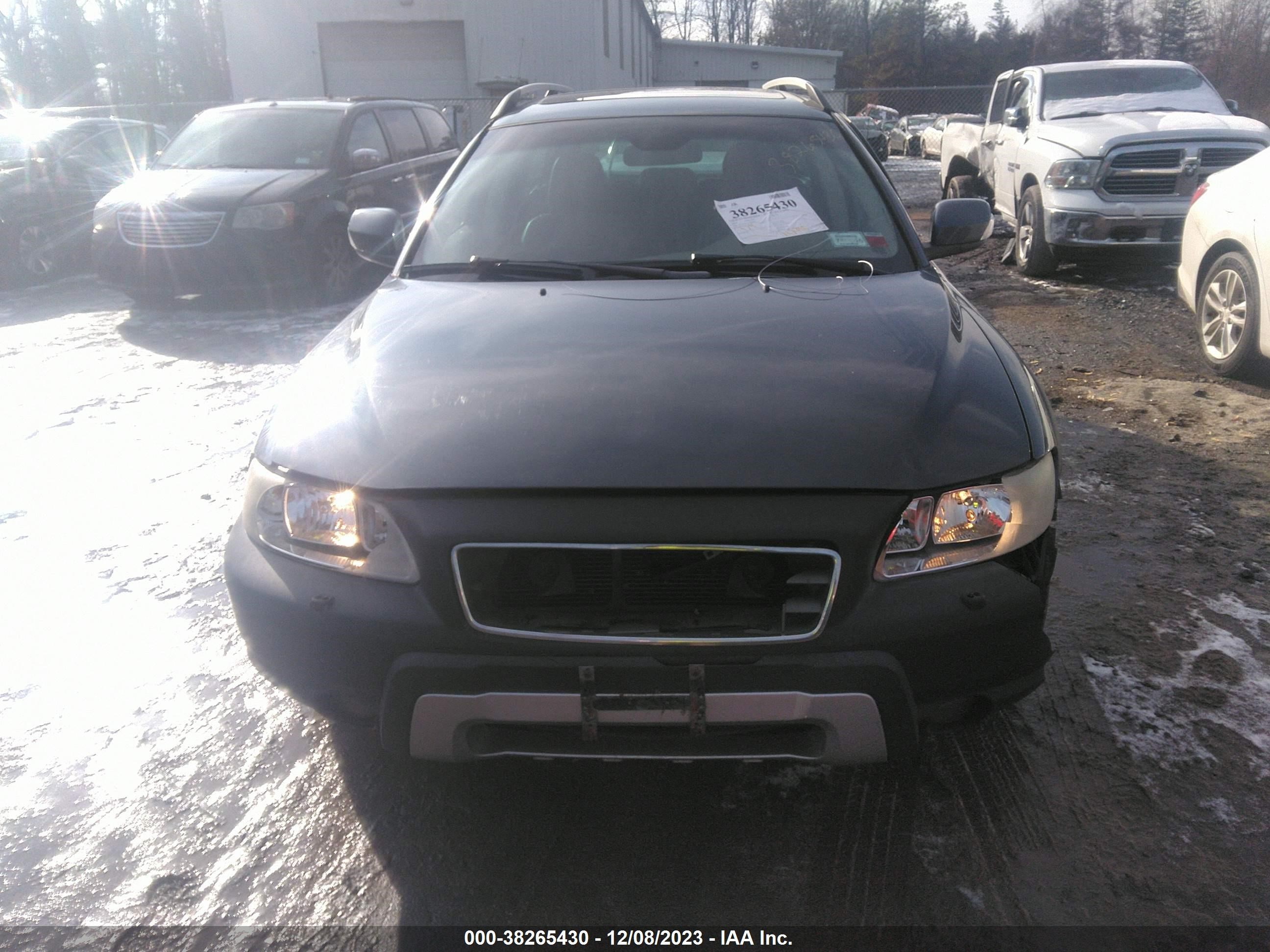 Photo 5 VIN: YV4SZ592571282962 - VOLVO XC70 