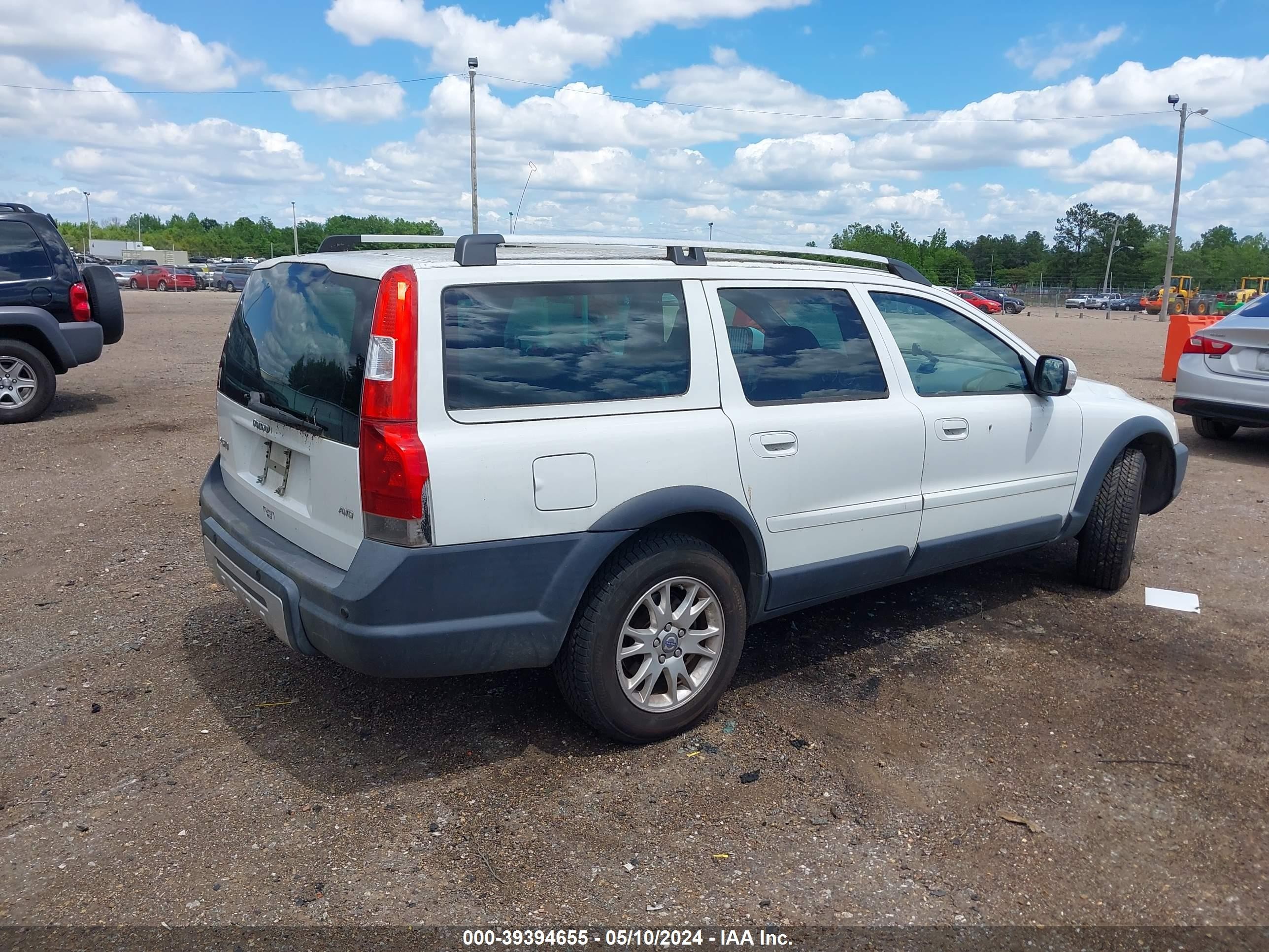 Photo 3 VIN: YV4SZ592771258517 - VOLVO XC70 