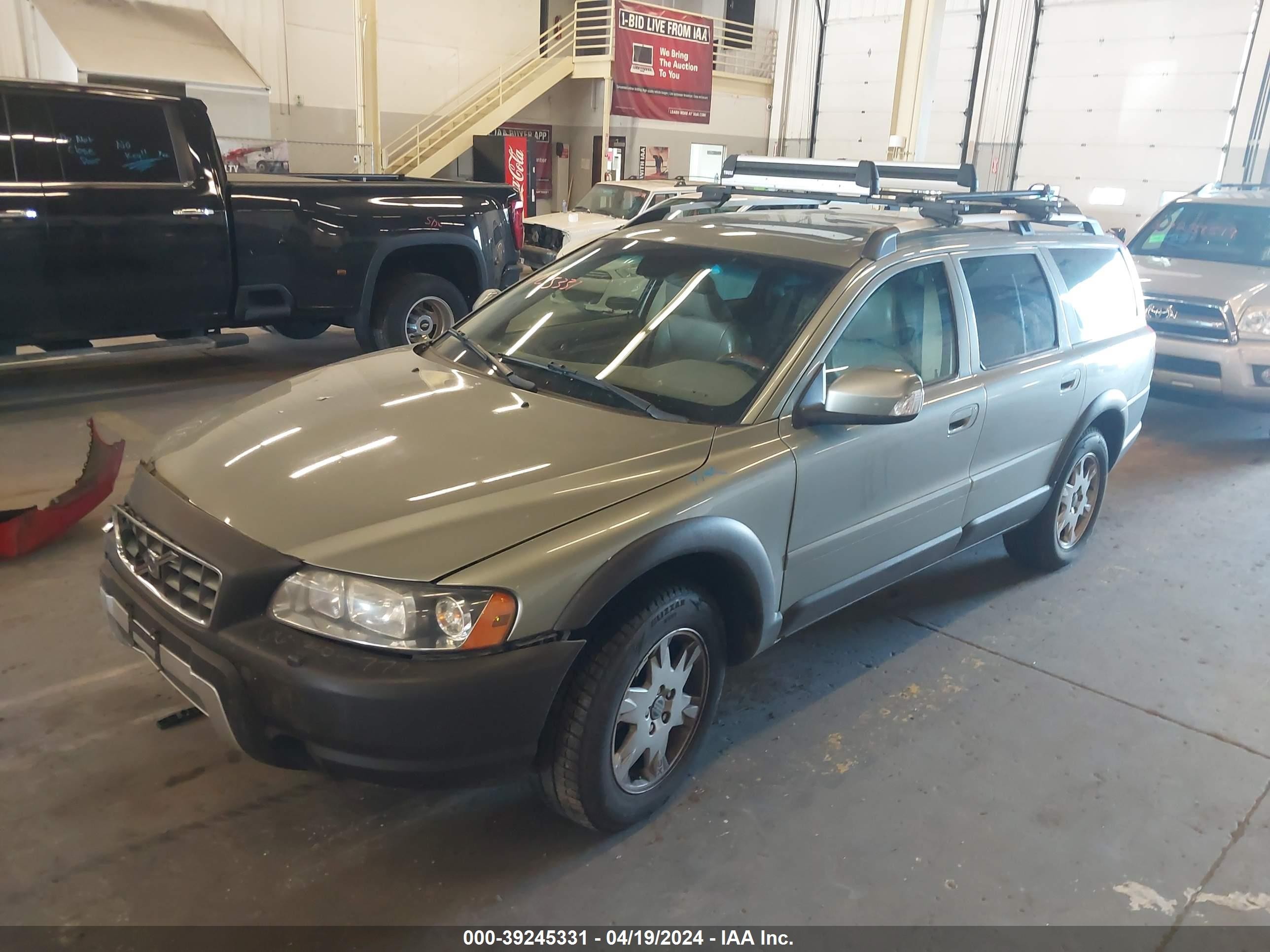 Photo 1 VIN: YV4SZ592871276136 - VOLVO XC70 