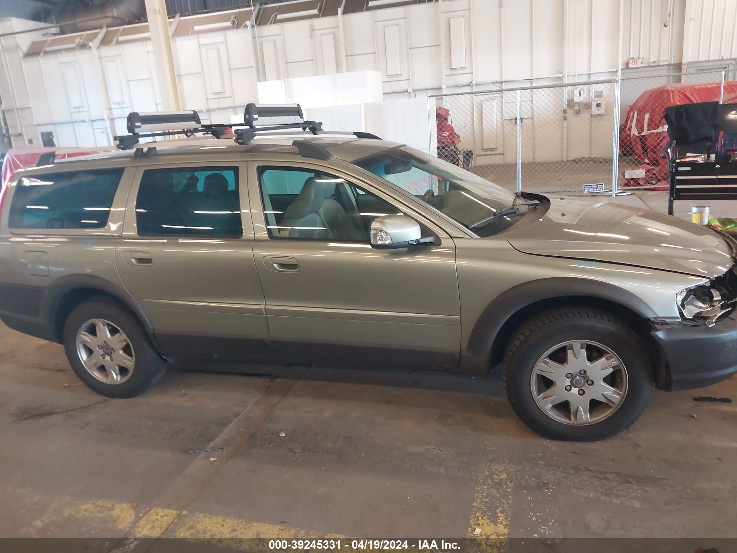 Photo 11 VIN: YV4SZ592871276136 - VOLVO XC70 