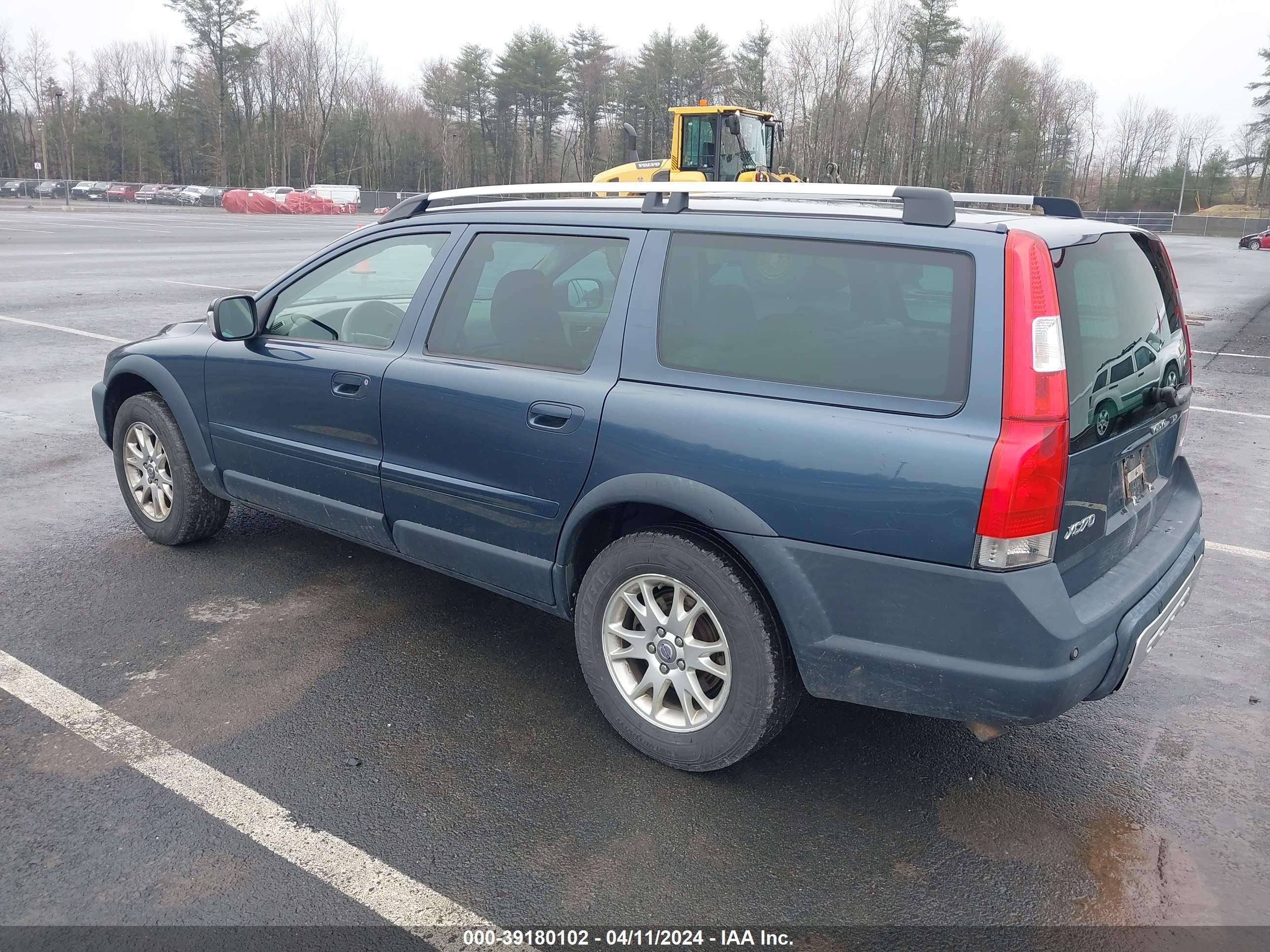 Photo 2 VIN: YV4SZ592971257188 - VOLVO XC70 