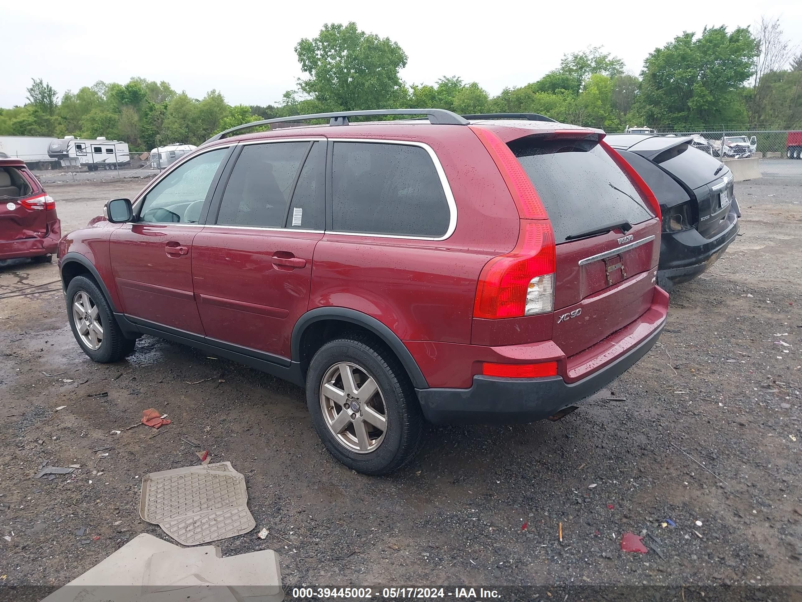 Photo 2 VIN: YZ4CM982771381567 - VOLVO NULL 