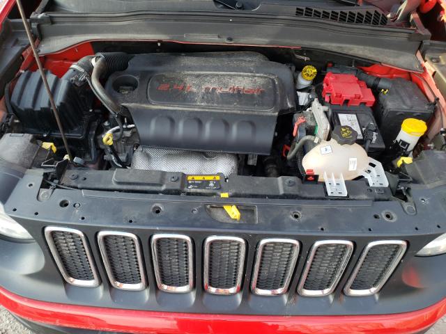 Photo 6 VIN: ZACCJAAB5JPG96186 - JEEP RENEGADE 