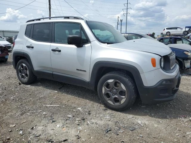 Photo 3 VIN: ZACCJAAB6HPE67168 - JEEP RENEGADE S 