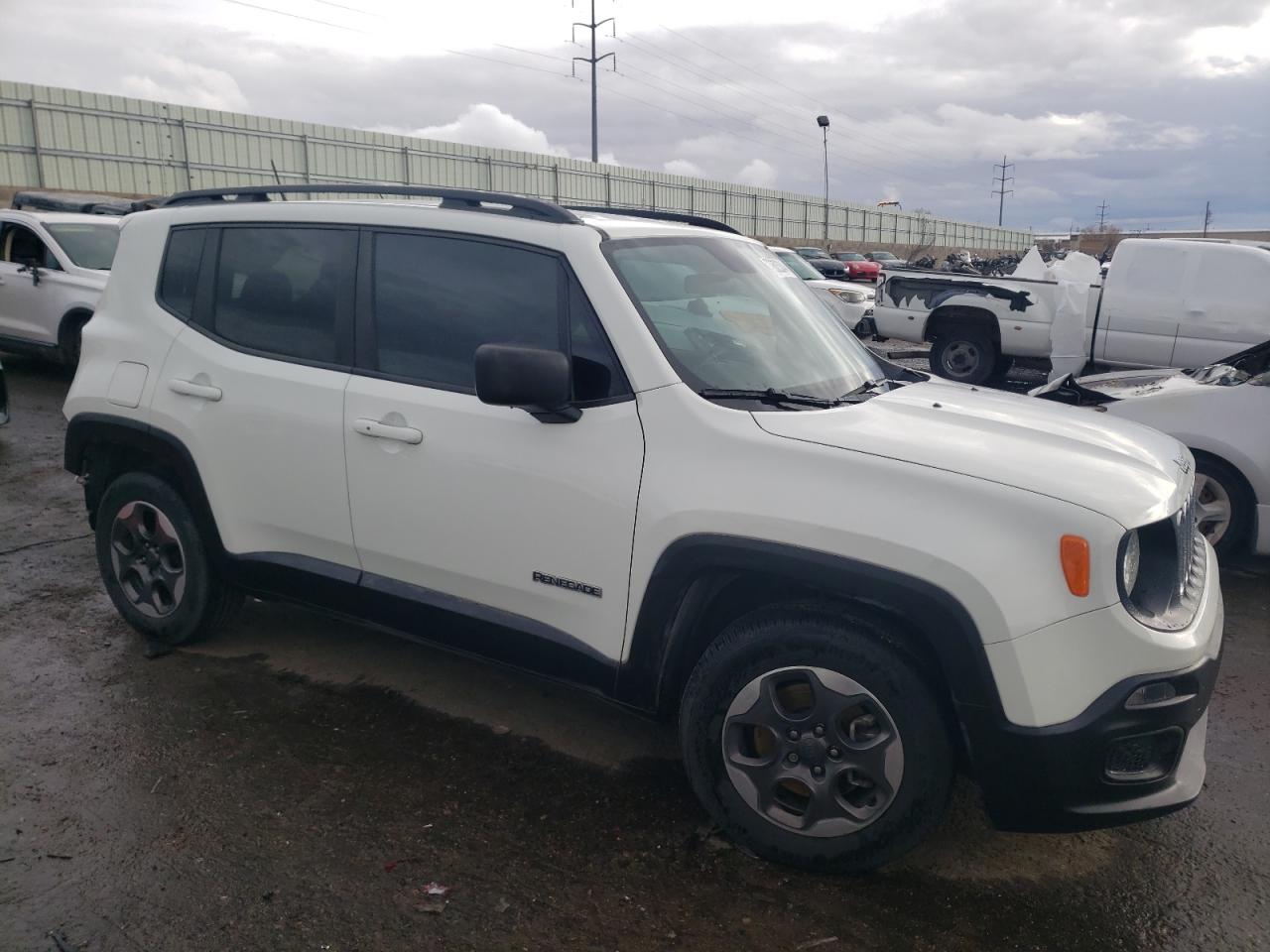 Photo 3 VIN: ZACCJAAB7HPF20346 - JEEP RENEGADE 