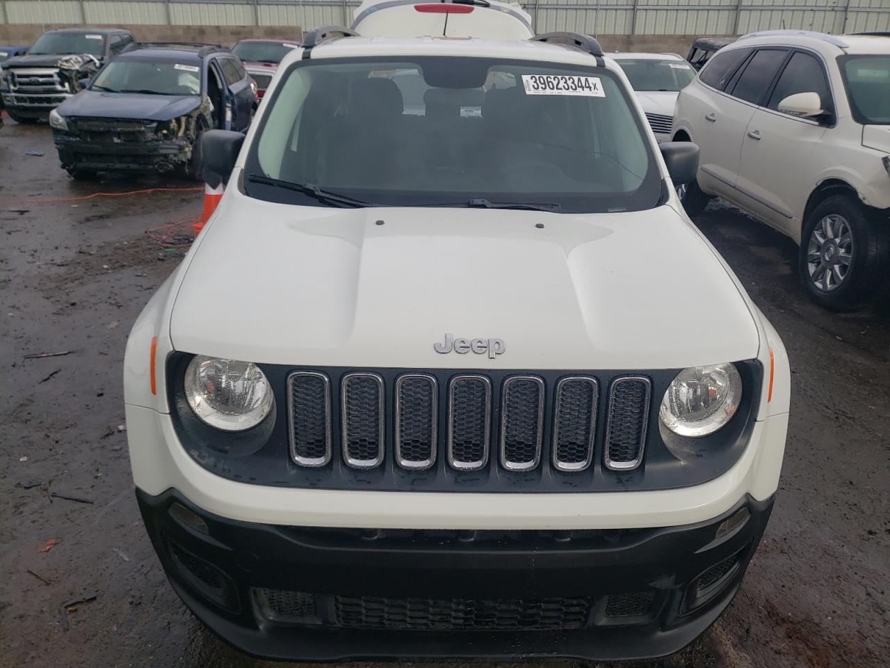 Photo 4 VIN: ZACCJAAB7HPF20346 - JEEP RENEGADE 