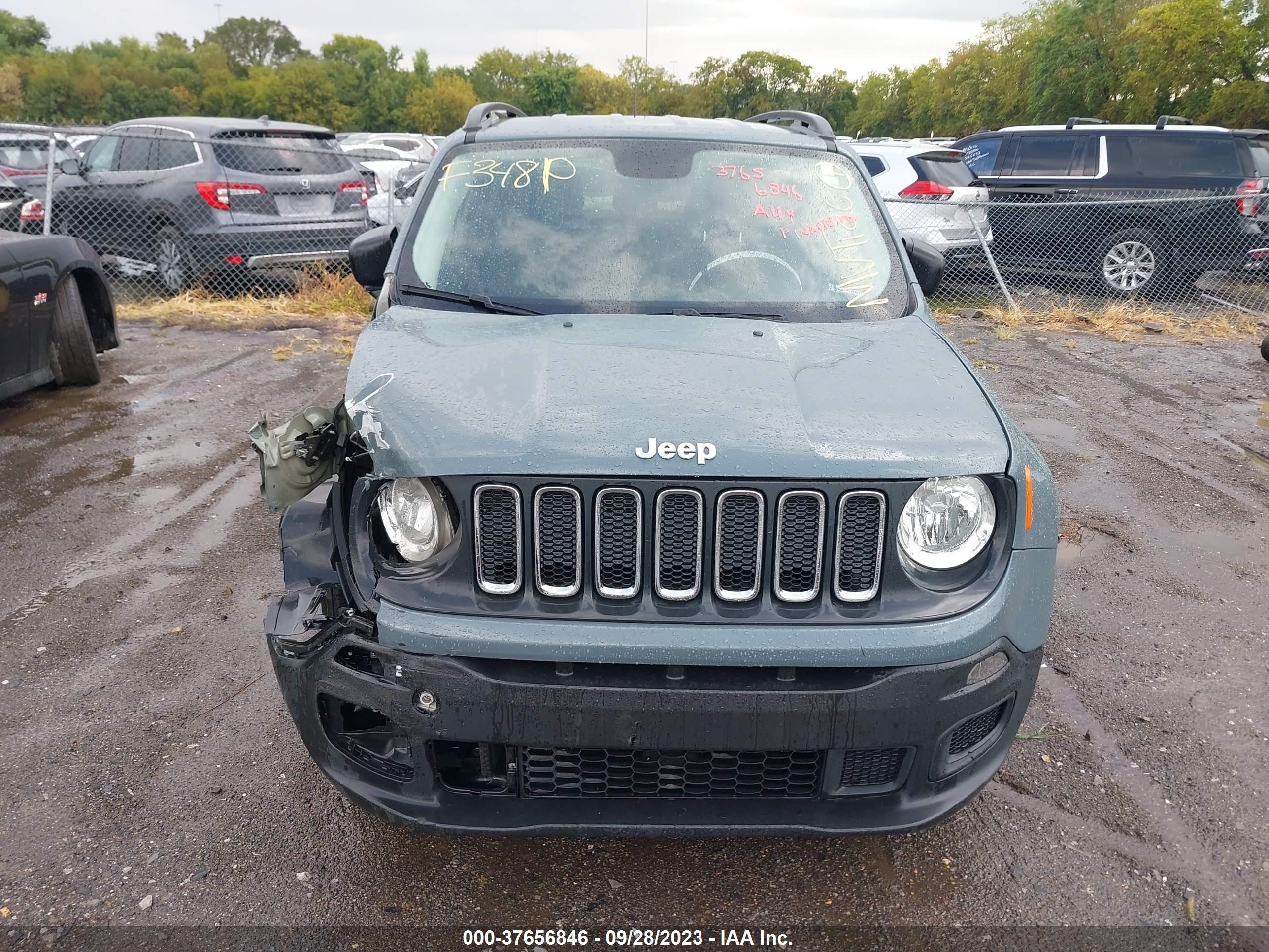 Photo 11 VIN: ZACCJAABXHPF34810 - JEEP RENEGADE 