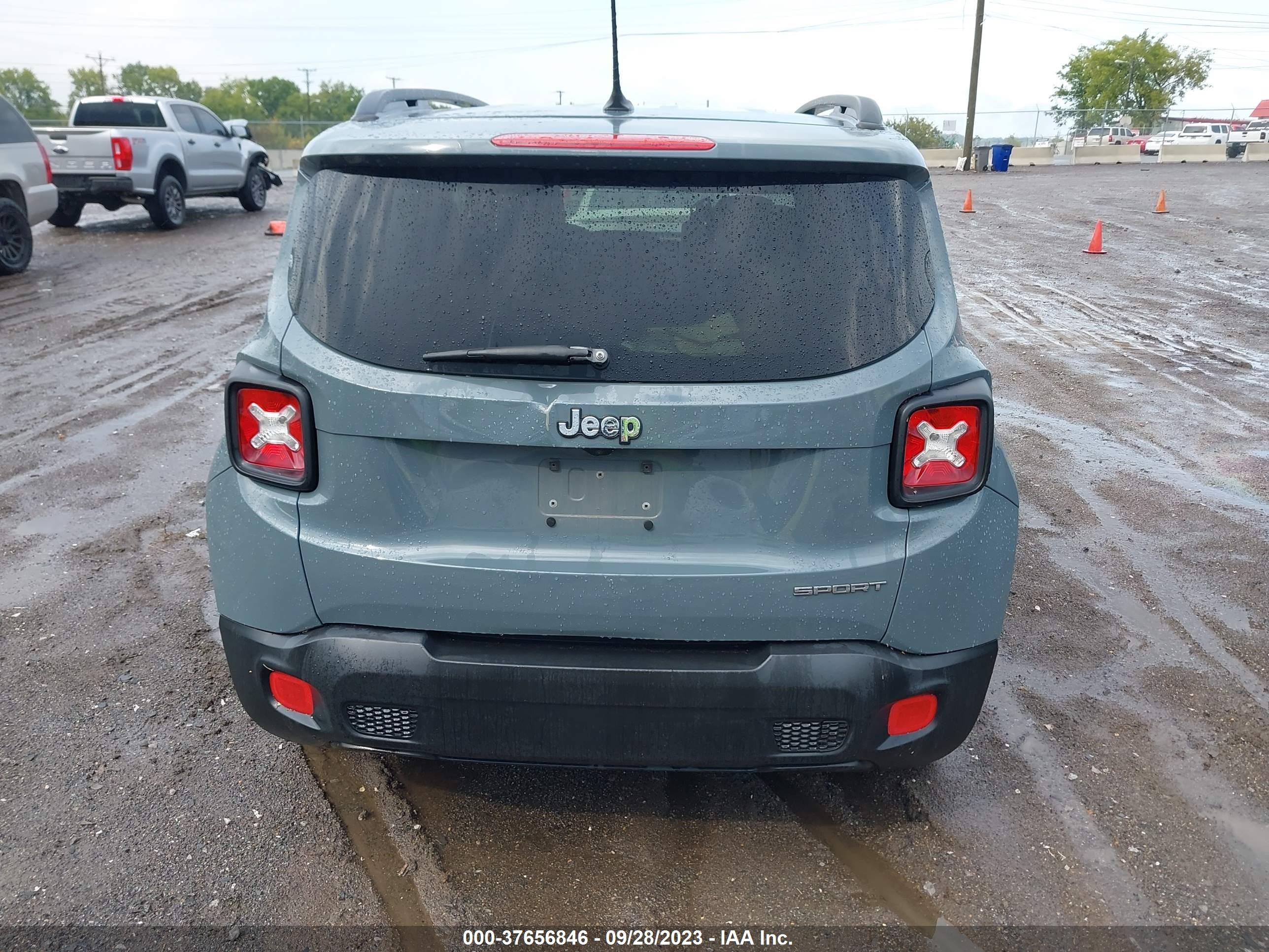 Photo 15 VIN: ZACCJAABXHPF34810 - JEEP RENEGADE 