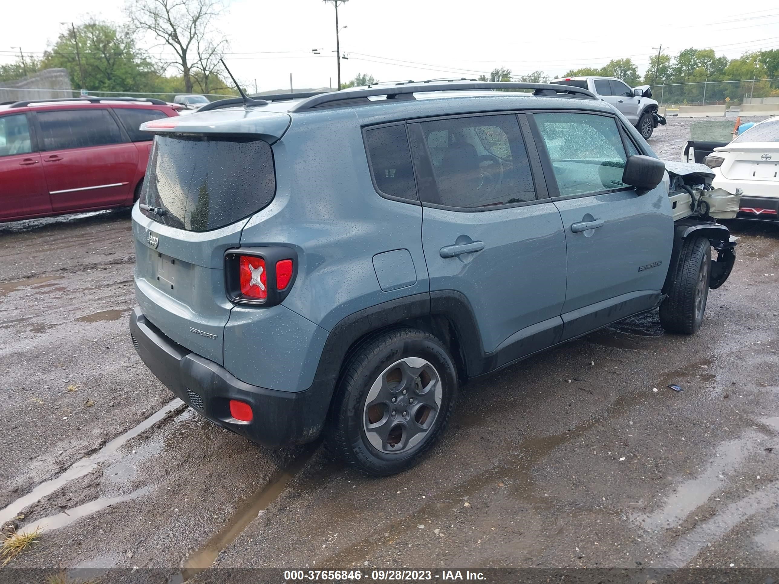 Photo 3 VIN: ZACCJAABXHPF34810 - JEEP RENEGADE 