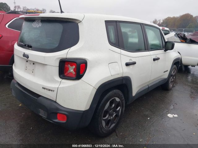 Photo 3 VIN: ZACCJAAH3FPB37750 - JEEP RENEGADE 