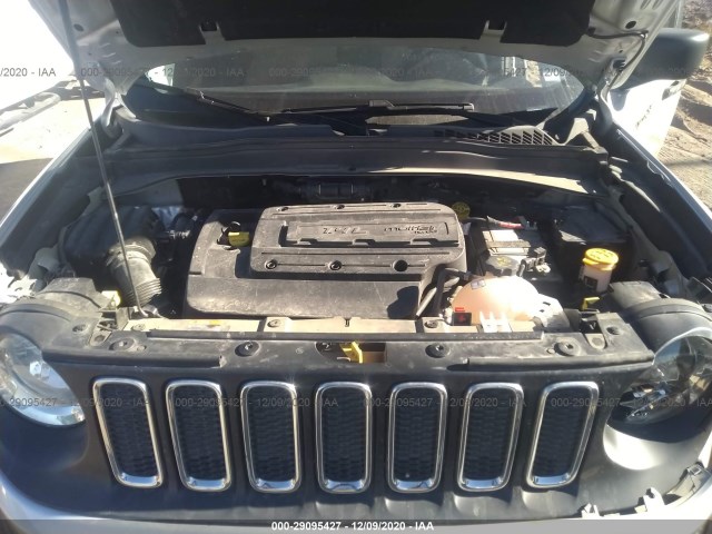 Photo 9 VIN: ZACCJAAH8HPG16863 - JEEP RENEGADE 