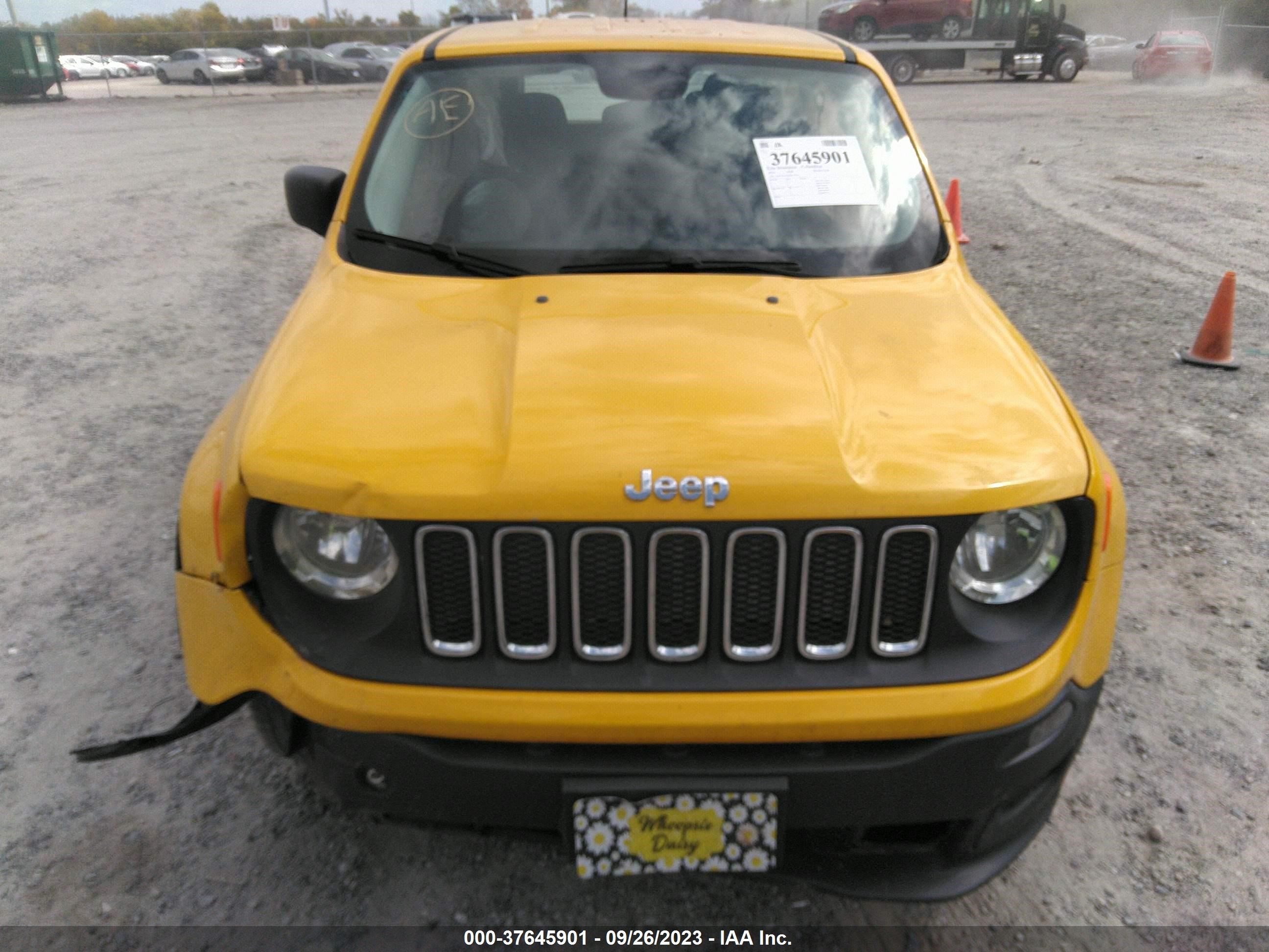 Photo 12 VIN: ZACCJAAT0GPC67815 - JEEP RENEGADE 