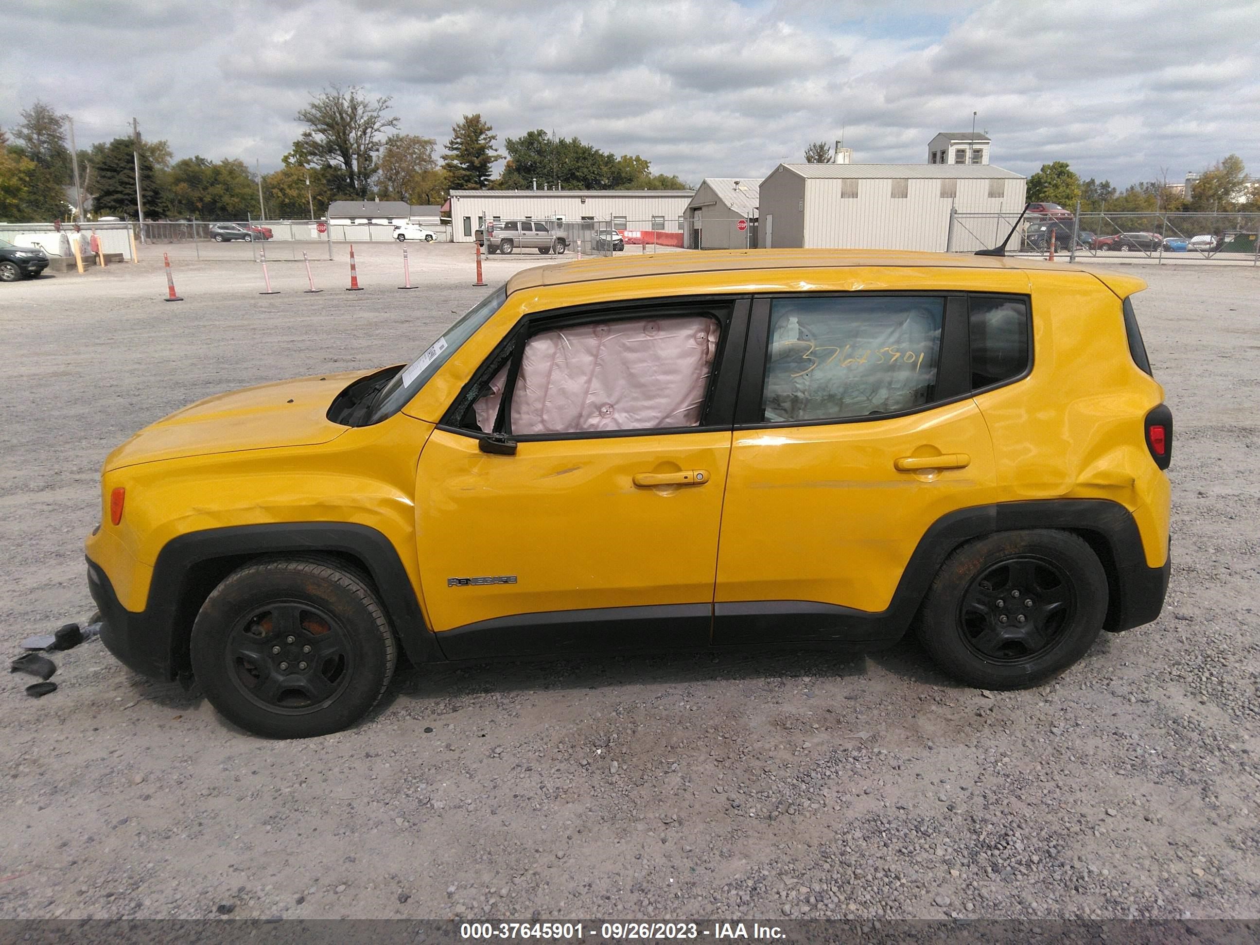 Photo 14 VIN: ZACCJAAT0GPC67815 - JEEP RENEGADE 