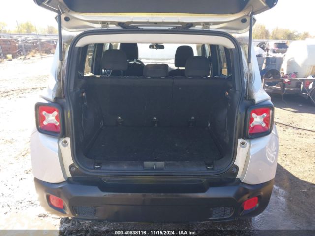 Photo 7 VIN: ZACCJAAT2GPD82772 - JEEP RENEGADE 