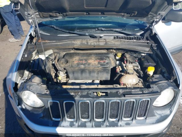 Photo 9 VIN: ZACCJAAT2GPD82772 - JEEP RENEGADE 