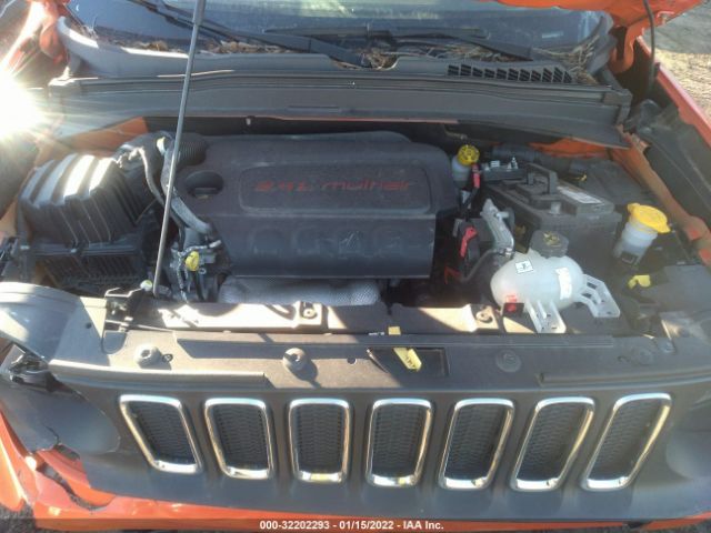 Photo 9 VIN: ZACCJAAT4FPB83219 - JEEP RENEGADE 