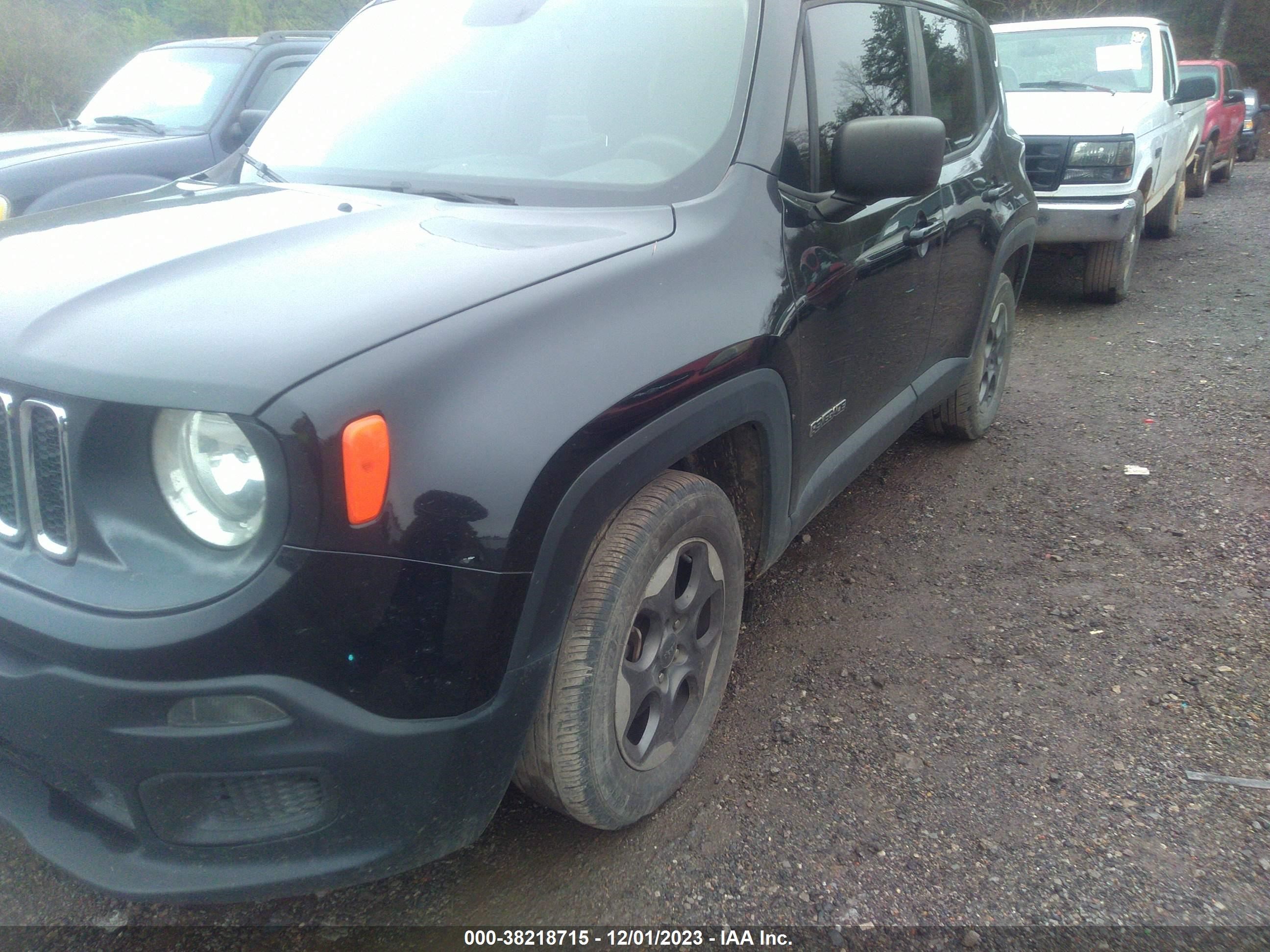 Photo 5 VIN: ZACCJAAT4GPE37951 - JEEP RENEGADE 