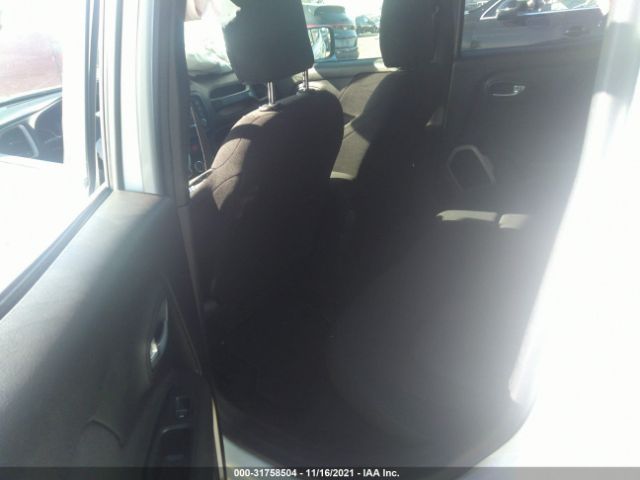 Photo 7 VIN: ZACCJAAT6GPE01338 - JEEP RENEGADE 