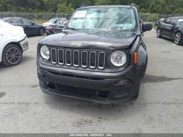 Photo 5 VIN: ZACCJAAT7GPE31447 - JEEP RENEGADE SPORT 