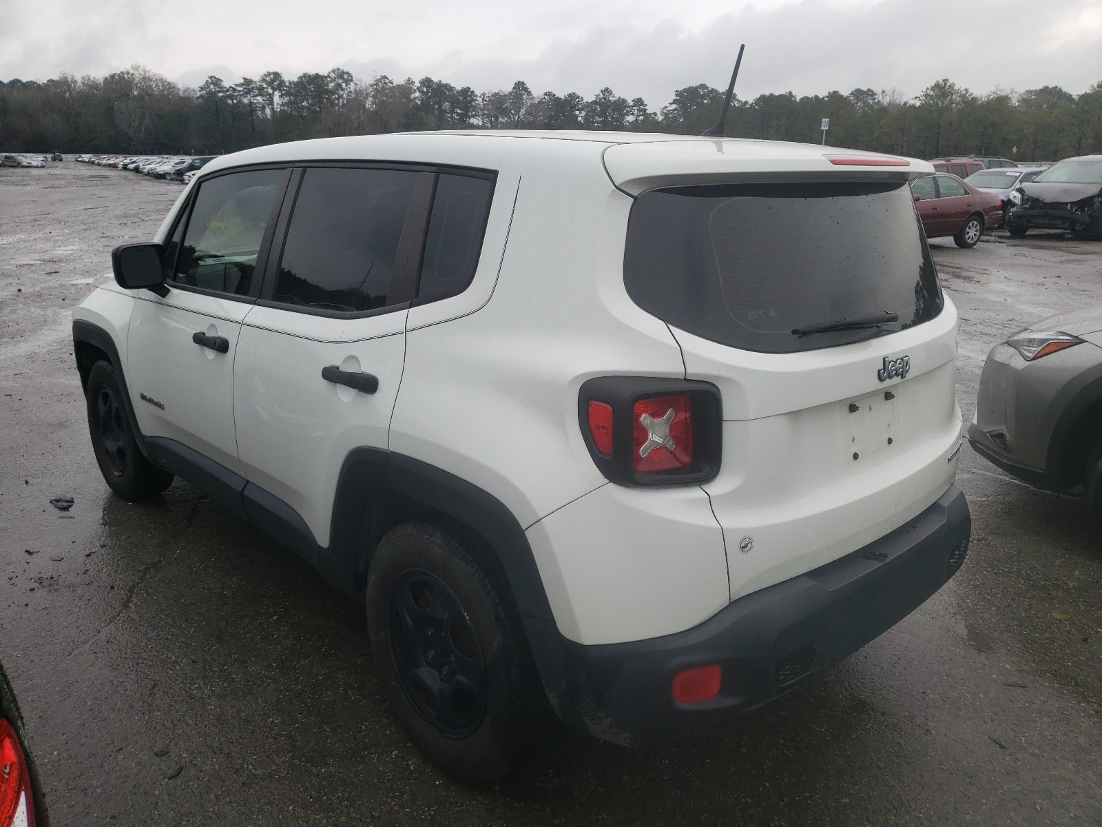 Photo 2 VIN: ZACCJAATXFPB30900 - JEEP RENEGADE S 