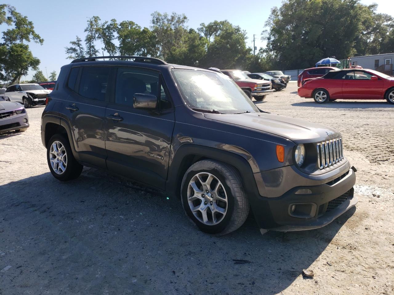 Photo 3 VIN: ZACCJABB2JPH11824 - JEEP RENEGADE 