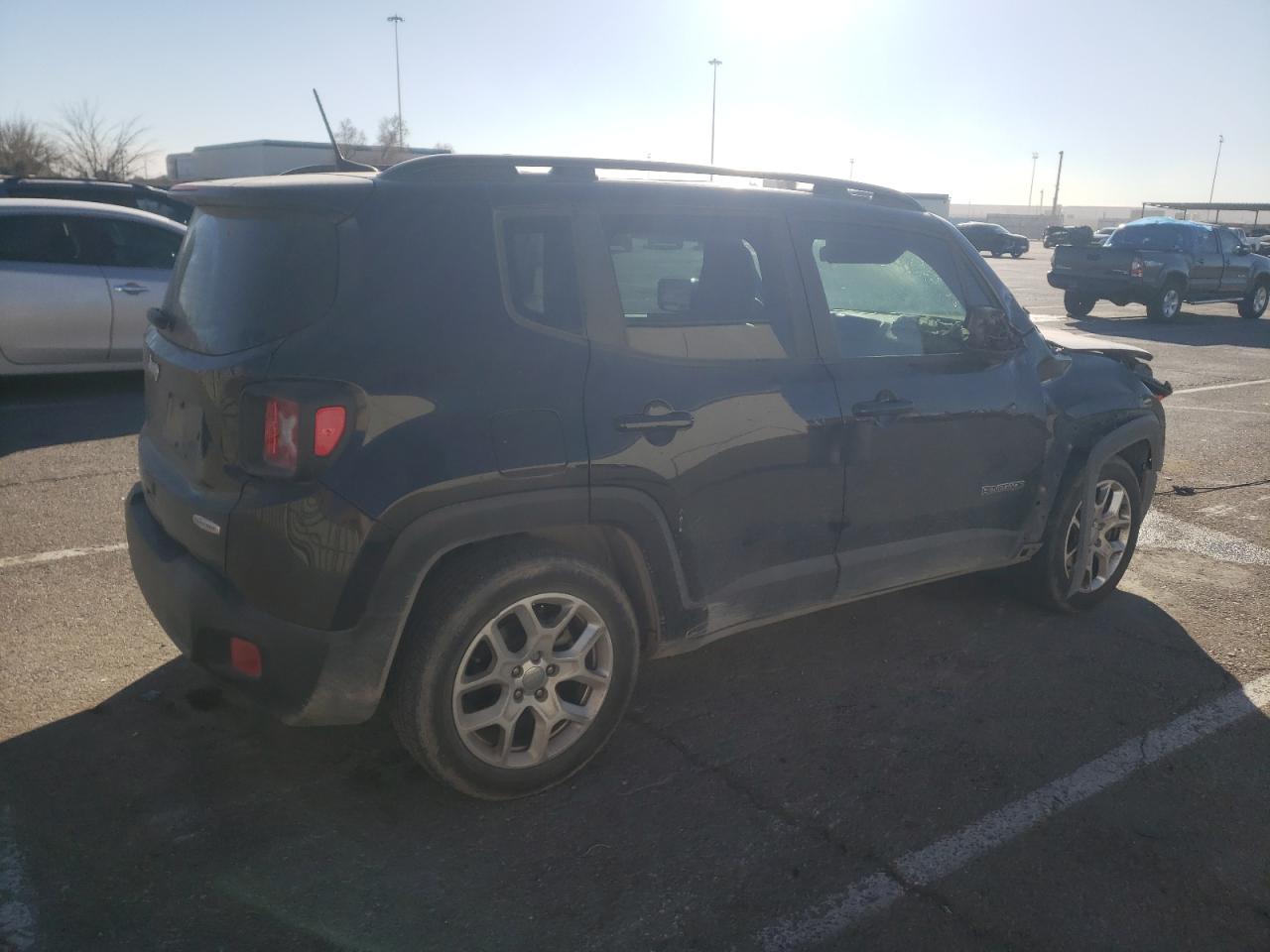 Photo 2 VIN: ZACCJABB2JPH91397 - JEEP RENEGADE 