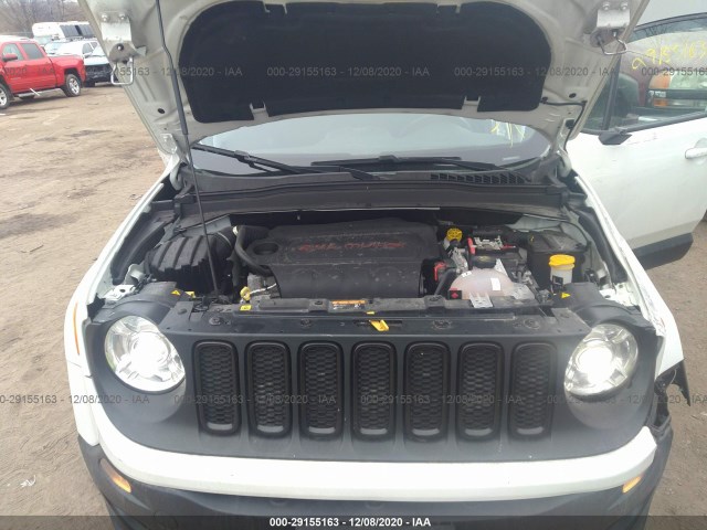 Photo 9 VIN: ZACCJABB3JPG68188 - JEEP RENEGADE 