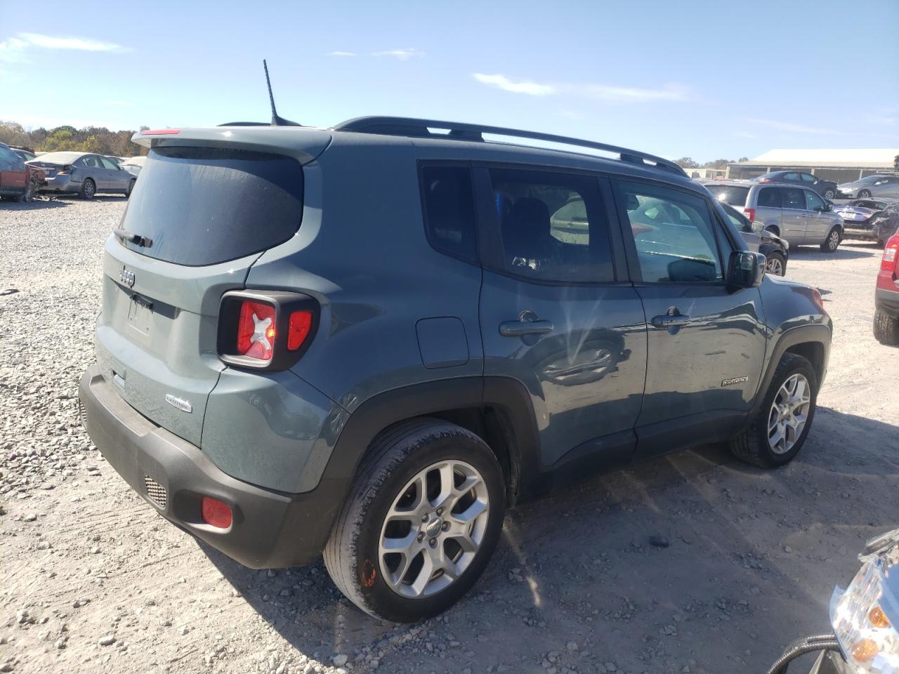 Photo 2 VIN: ZACCJABB3JPJ37795 - JEEP RENEGADE 