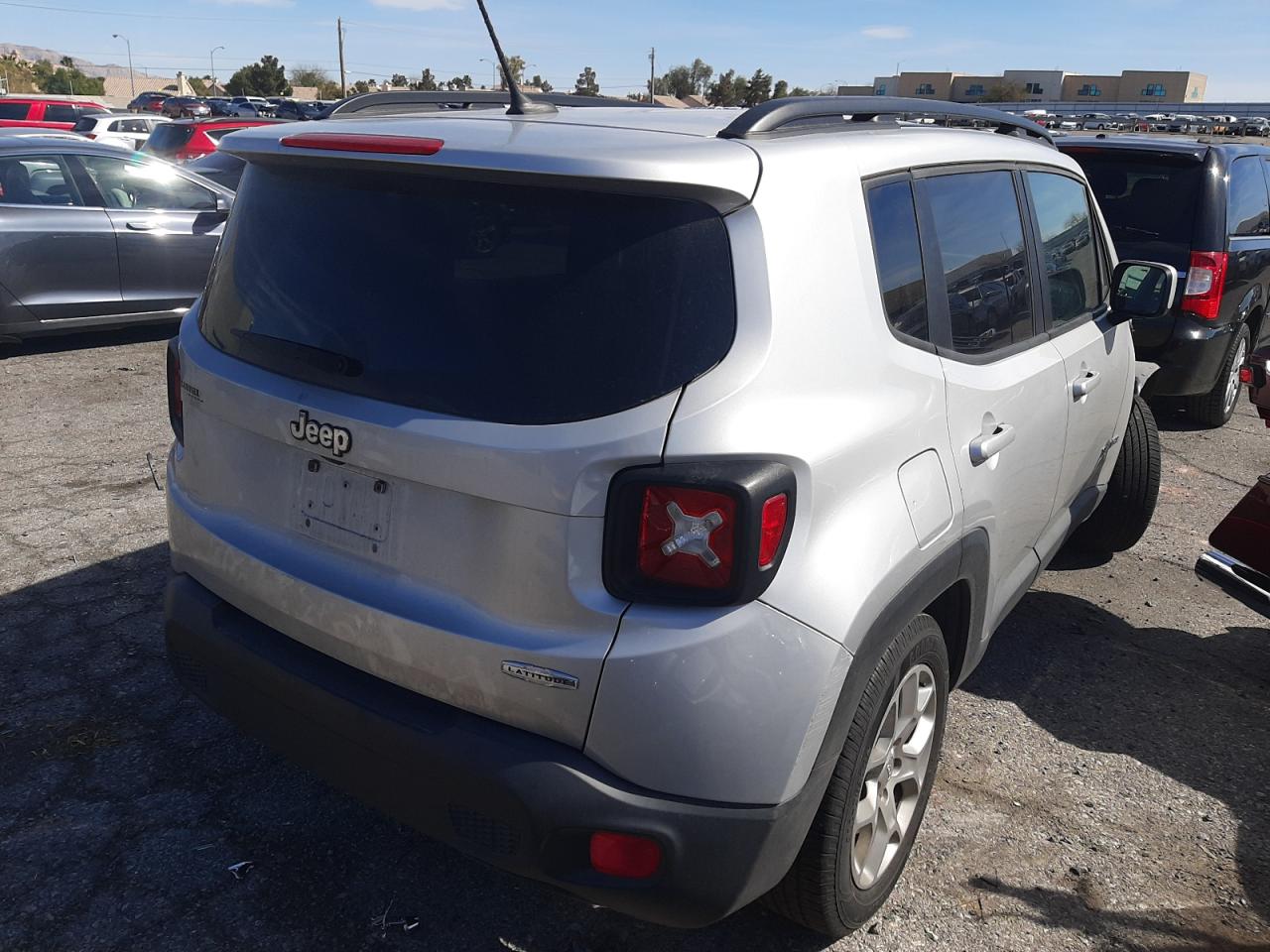 Photo 2 VIN: ZACCJABB4HPF56882 - JEEP RENEGADE 