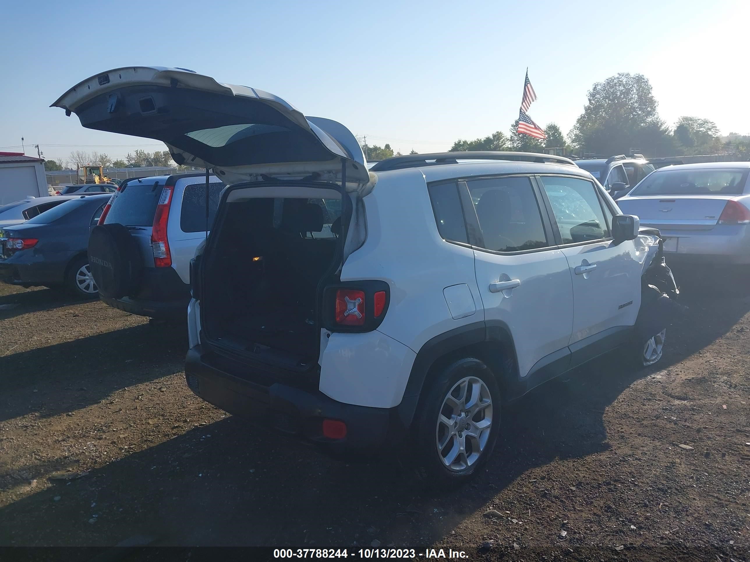 Photo 3 VIN: ZACCJABB4HPF78073 - JEEP RENEGADE 