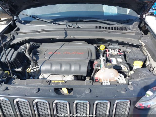 Photo 9 VIN: ZACCJABB4JPH62256 - JEEP RENEGADE 