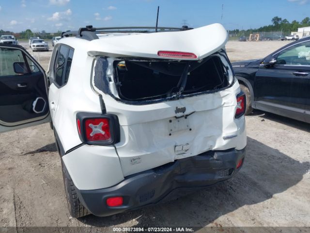 Photo 5 VIN: ZACCJABB4JPH81759 - JEEP RENEGADE 