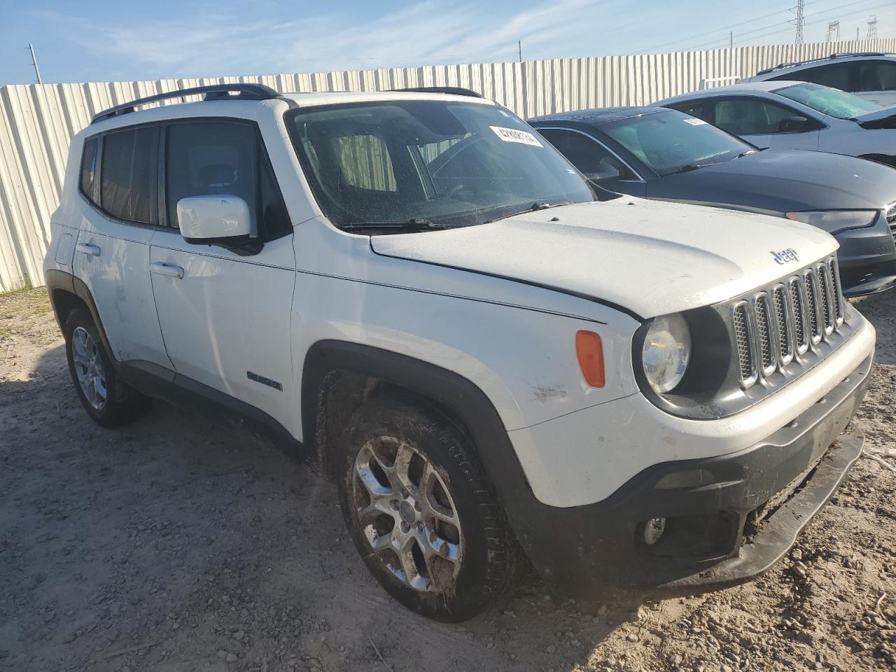 Photo 3 VIN: ZACCJABB4JPJ54203 - JEEP RENEGADE 