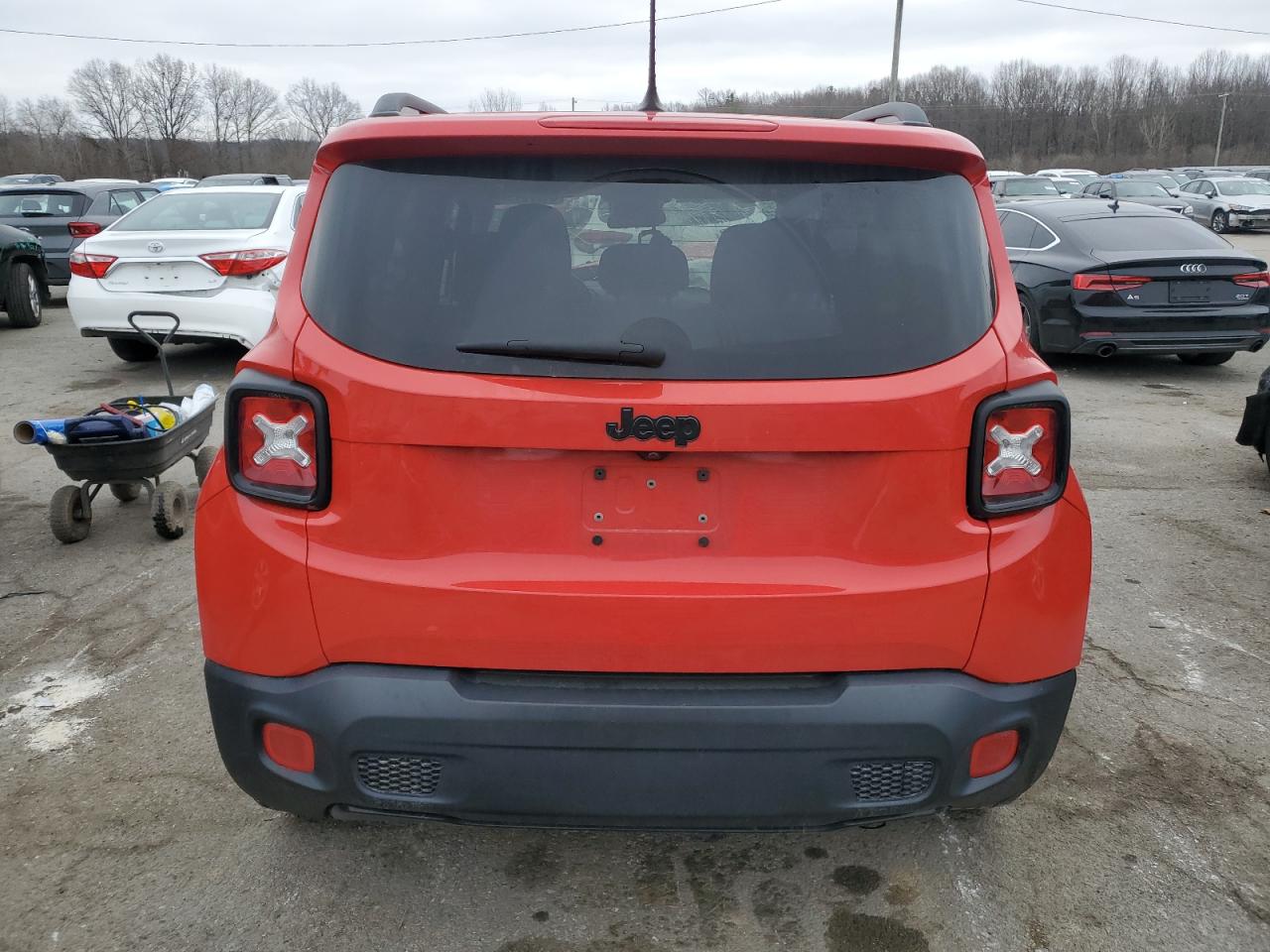 Photo 5 VIN: ZACCJABB5HPF60665 - JEEP RENEGADE 