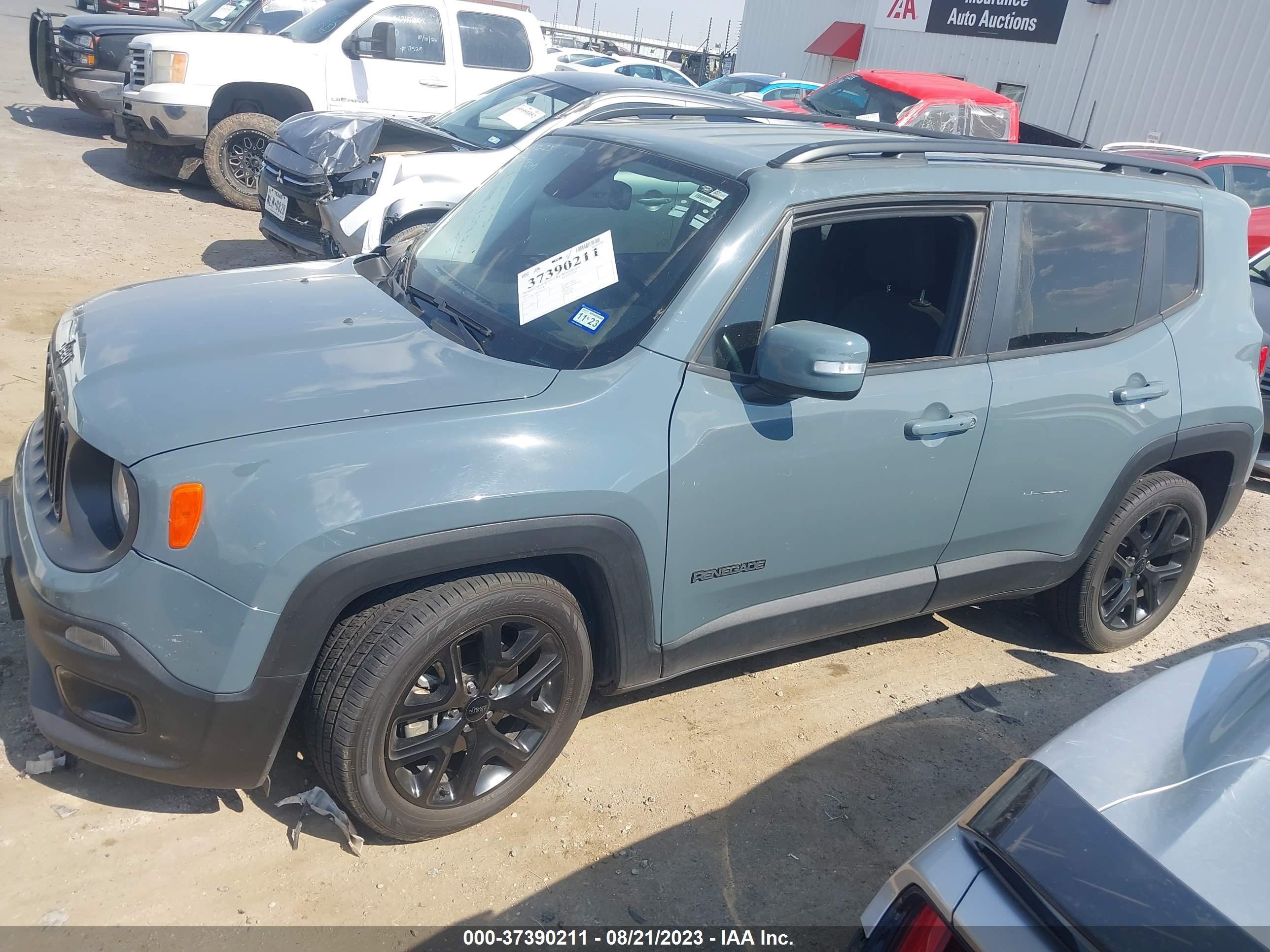 Photo 12 VIN: ZACCJABB5HPG06317 - JEEP RENEGADE 