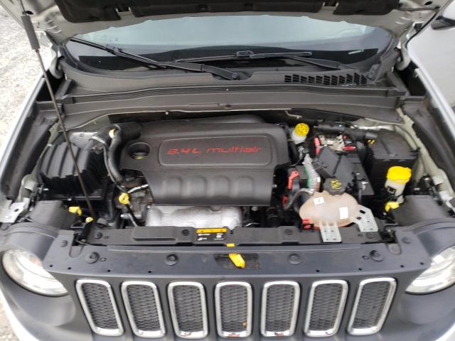 Photo 11 VIN: ZACCJABB5JPG88460 - JEEP RENEGADE L 